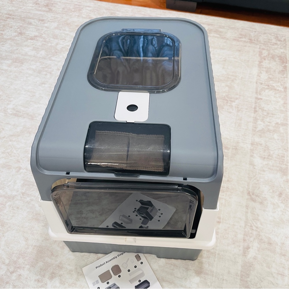 Litter box